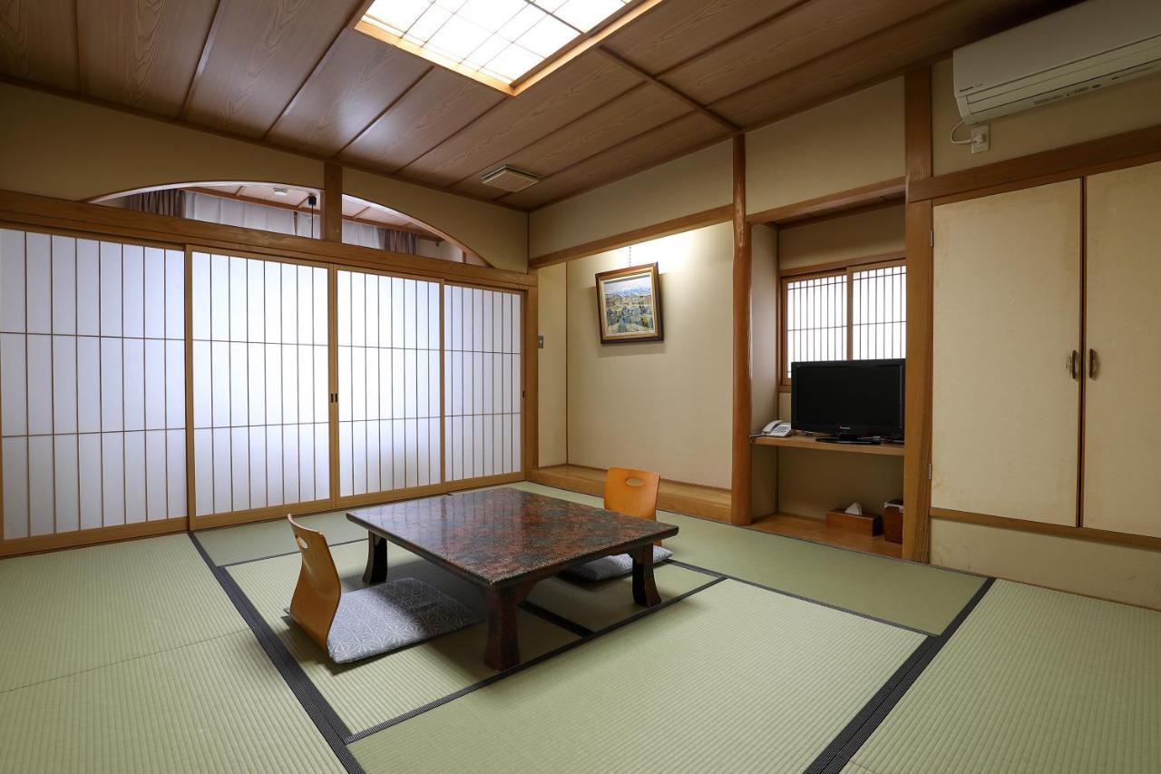 تسوروكا Tsukasaya Ryokan المظهر الخارجي الصورة