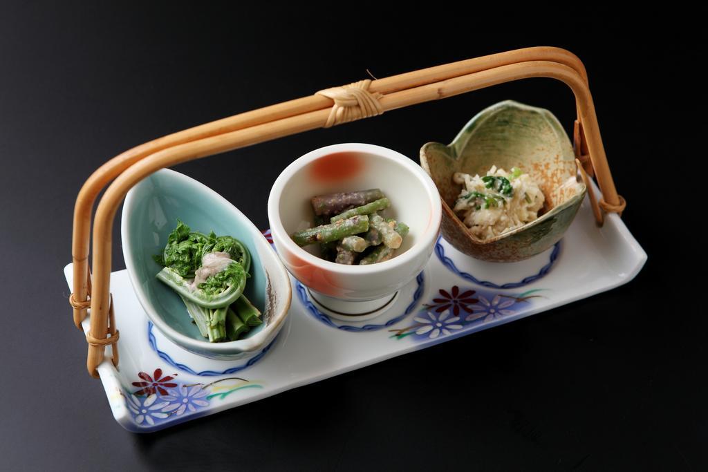 Tsukasaya Ryokan تسوروكا المظهر الخارجي الصورة