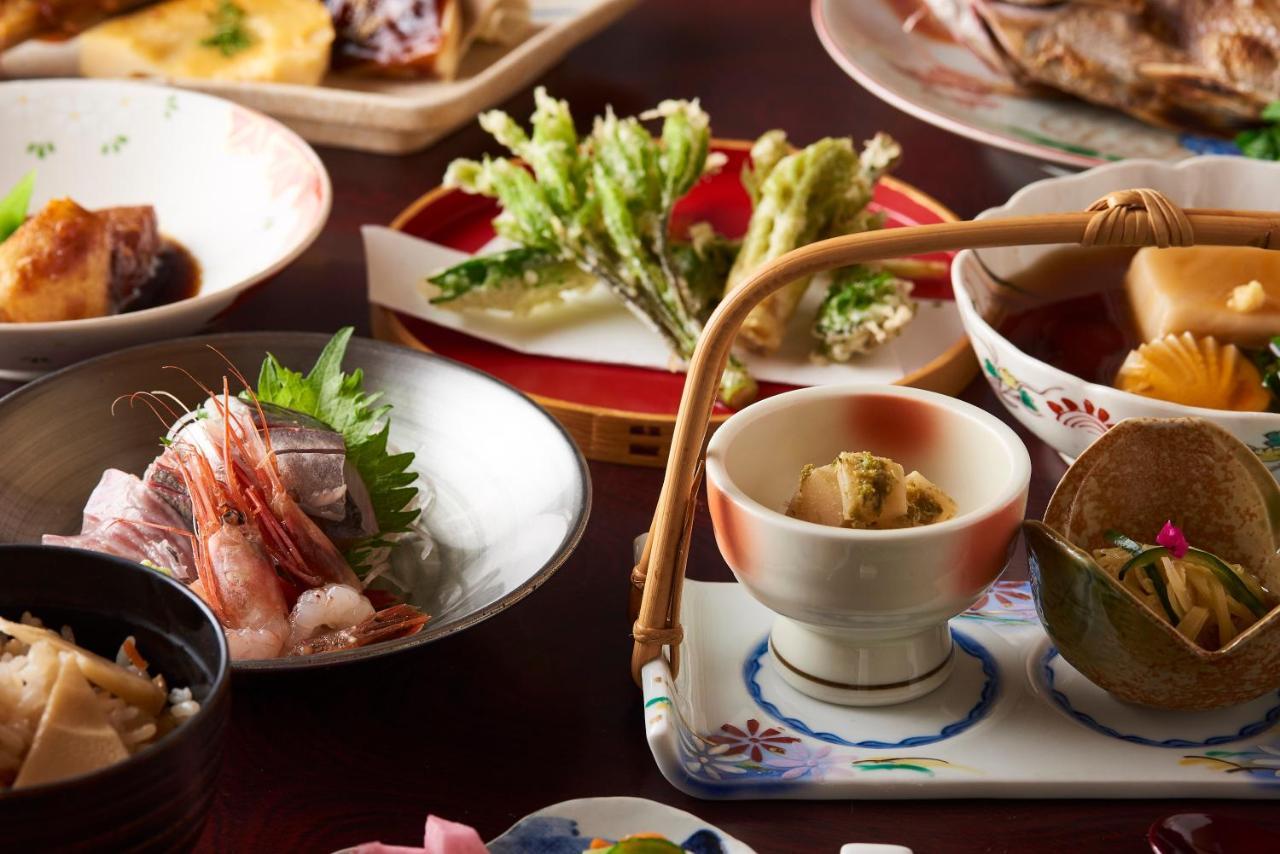 Tsukasaya Ryokan تسوروكا المظهر الخارجي الصورة